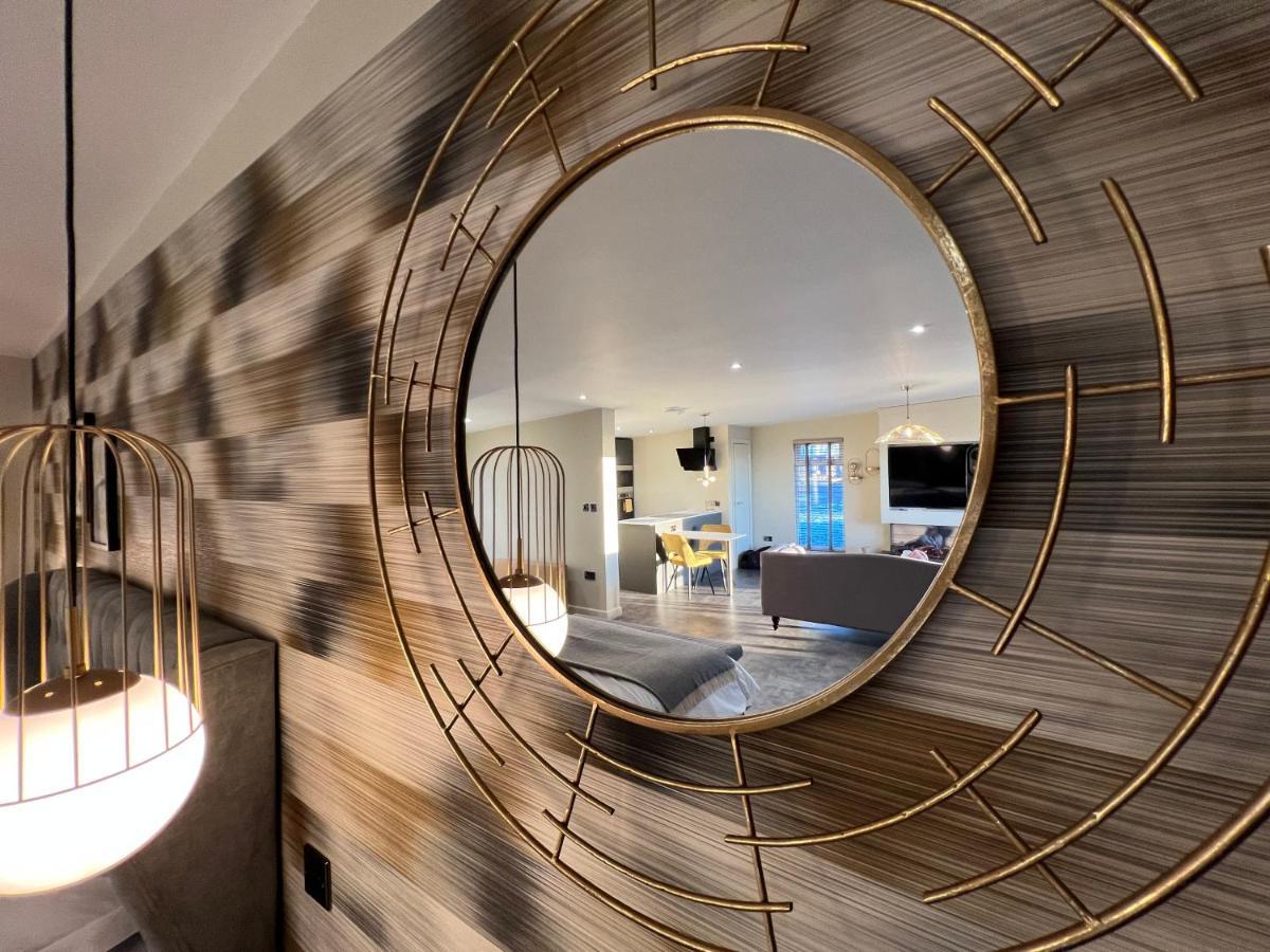 Loudoun Mains Luxury Lodges Newmilns エクステリア 写真