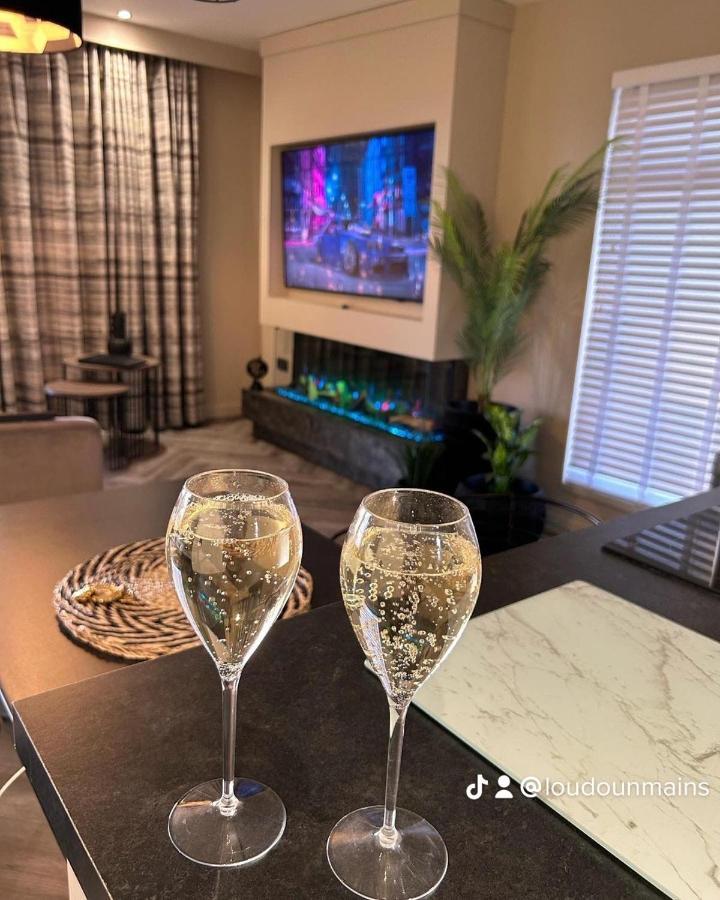 Loudoun Mains Luxury Lodges Newmilns エクステリア 写真